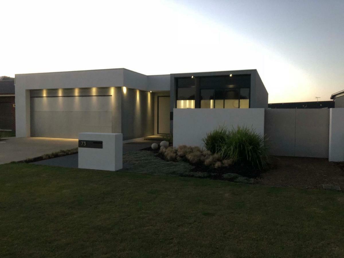 The Sinatra Holiday House - Couples Retreat Mulwala Exterior foto