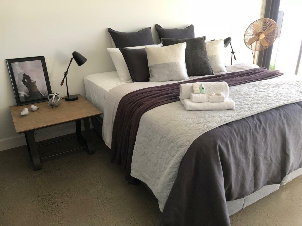 The Sinatra Holiday House - Couples Retreat Mulwala Exterior foto